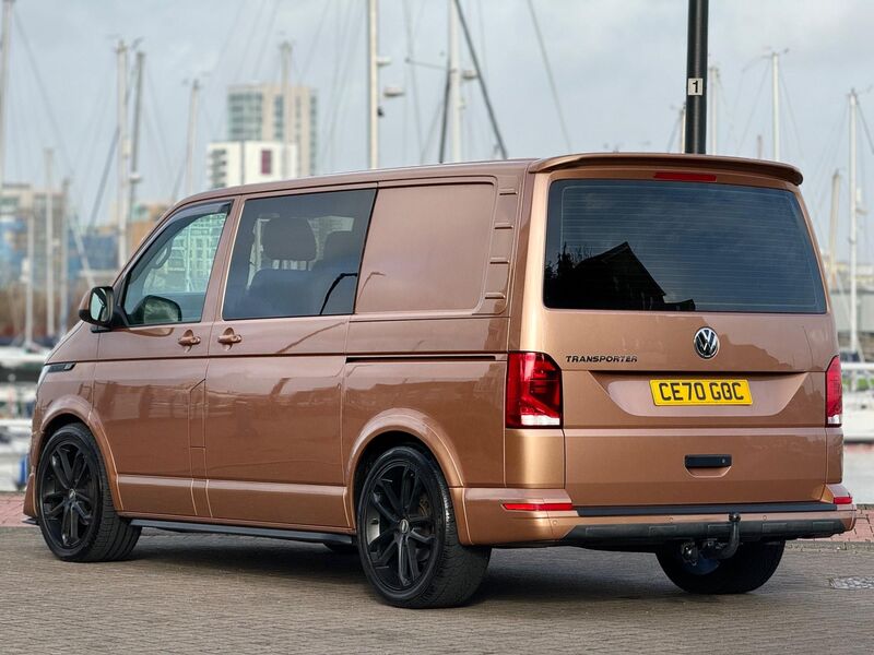 VOLKSWAGEN TRANSPORTER