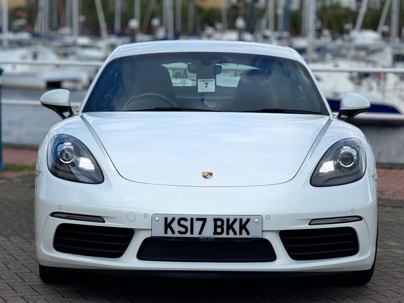 PORSCHE 718