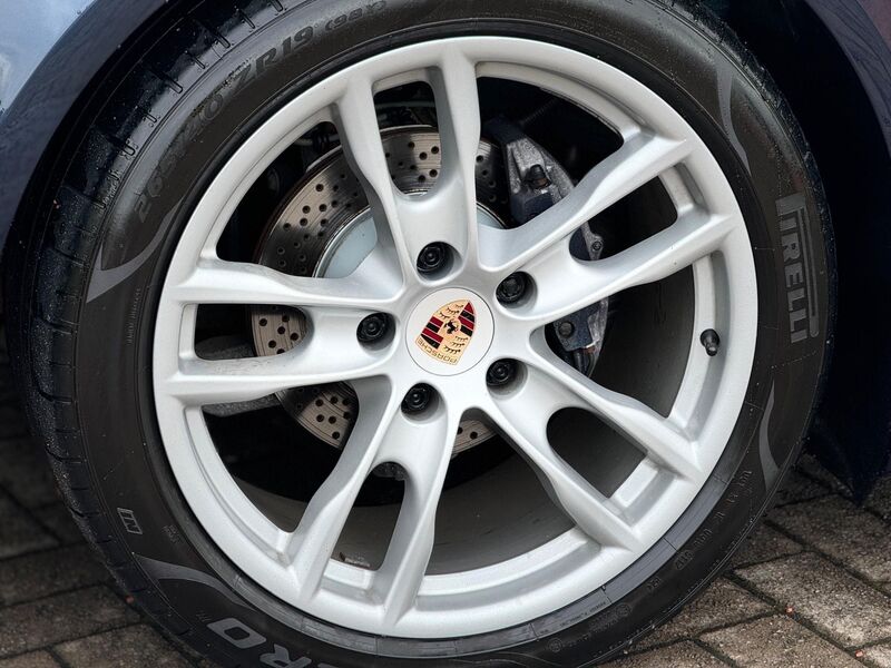 PORSCHE BOXSTER
