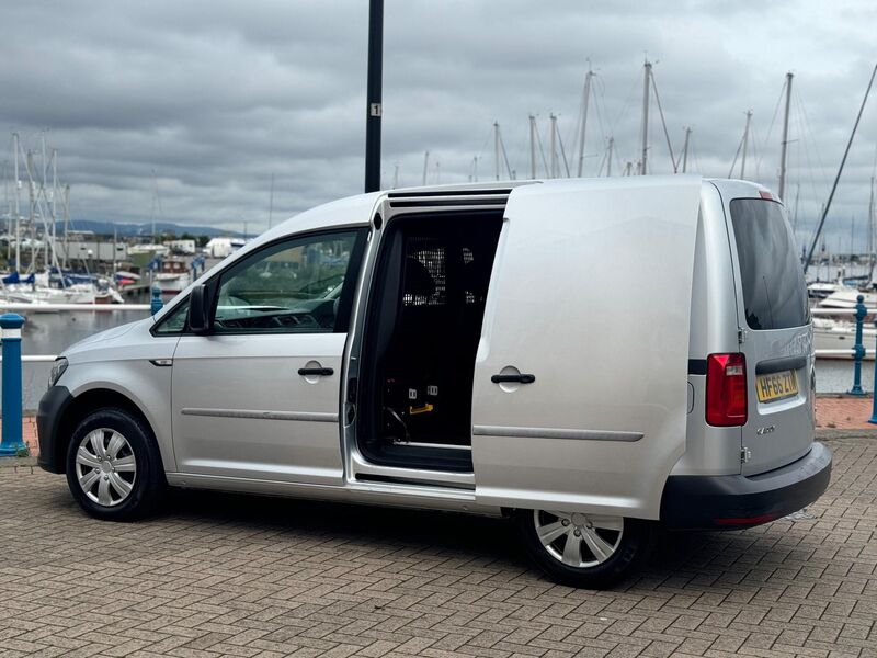 VOLKSWAGEN CADDY