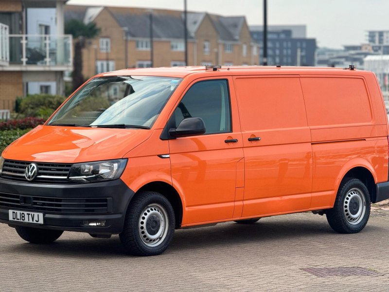 VOLKSWAGEN TRANSPORTER