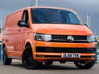 VOLKSWAGEN TRANSPORTER