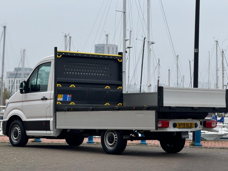 VOLKSWAGEN CRAFTER