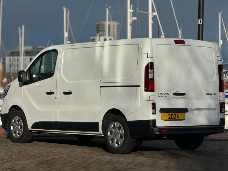 RENAULT TRAFIC