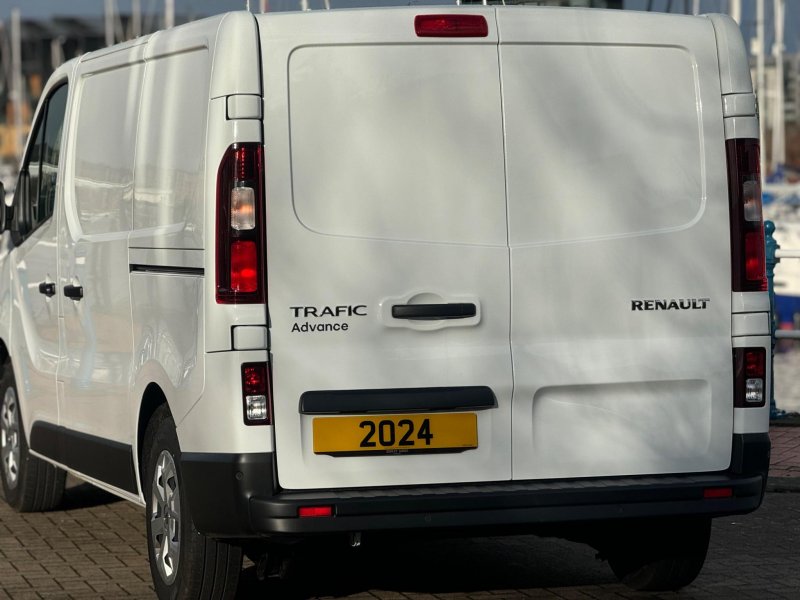 RENAULT TRAFIC