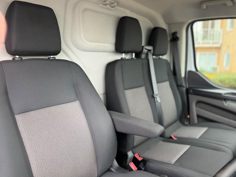 FORD TRANSIT CUSTOM