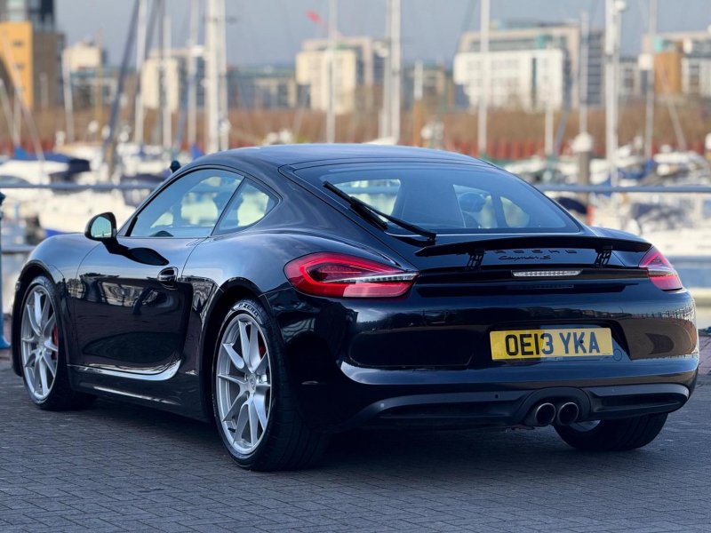 PORSCHE CAYMAN