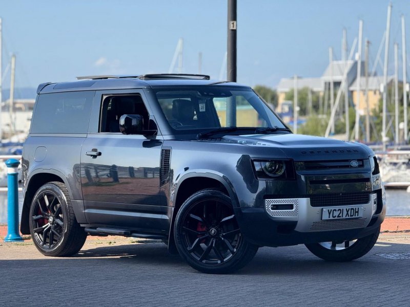 LAND ROVER DEFENDER 90