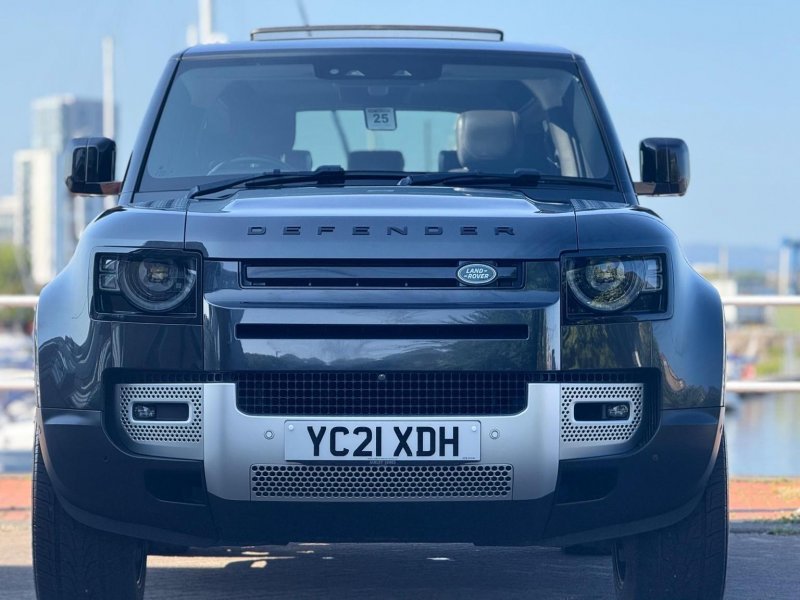 LAND ROVER DEFENDER 90