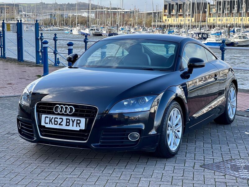 AUDI TT